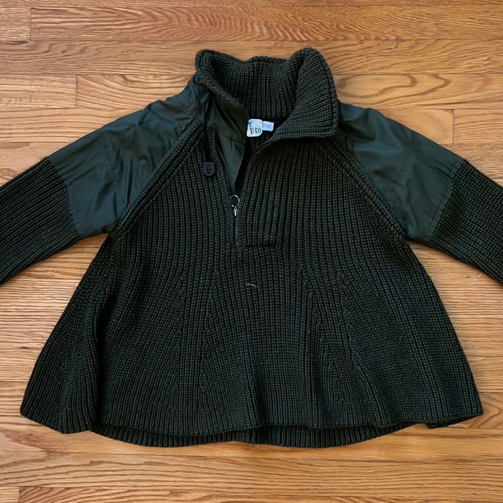 Side swim half zip sweater